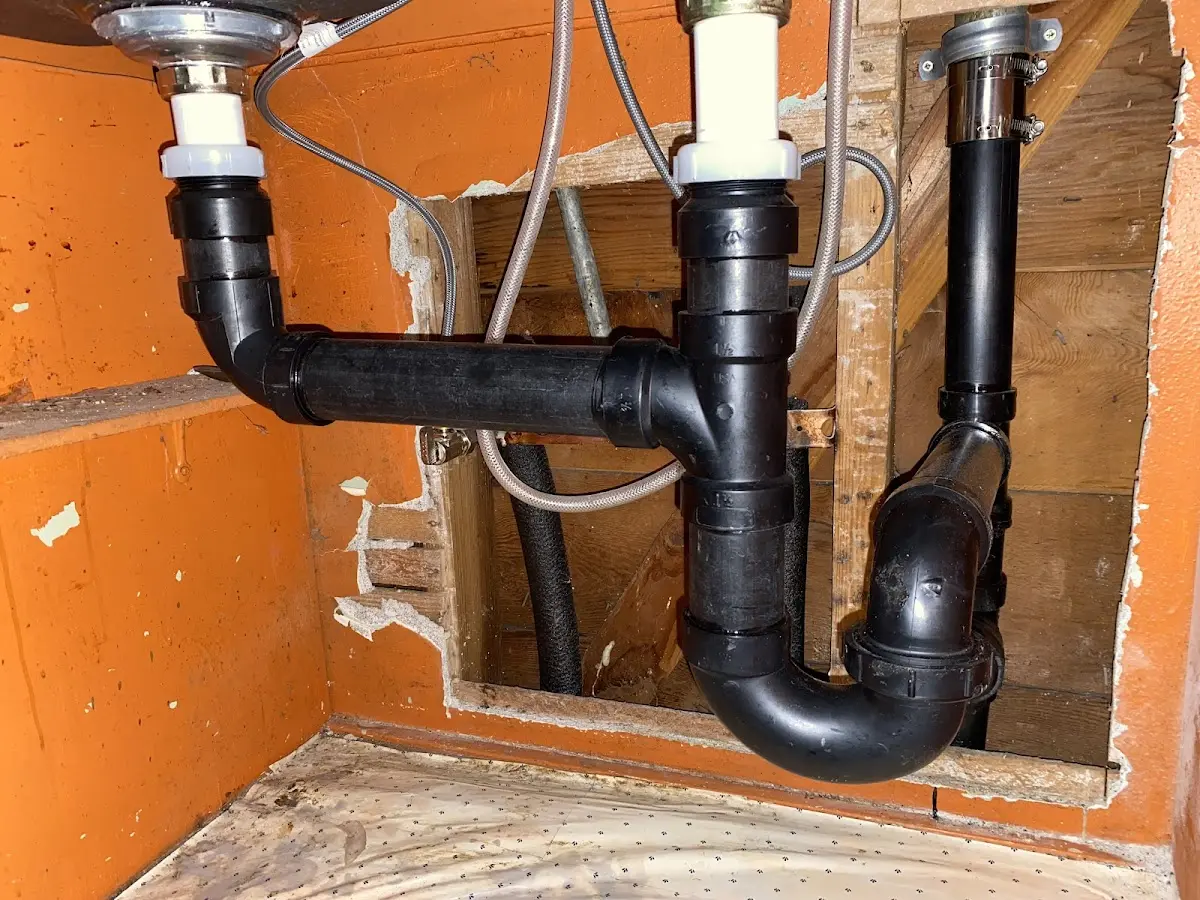 Professional Pipe Bursting equipment and tools on the job in Pleasant View